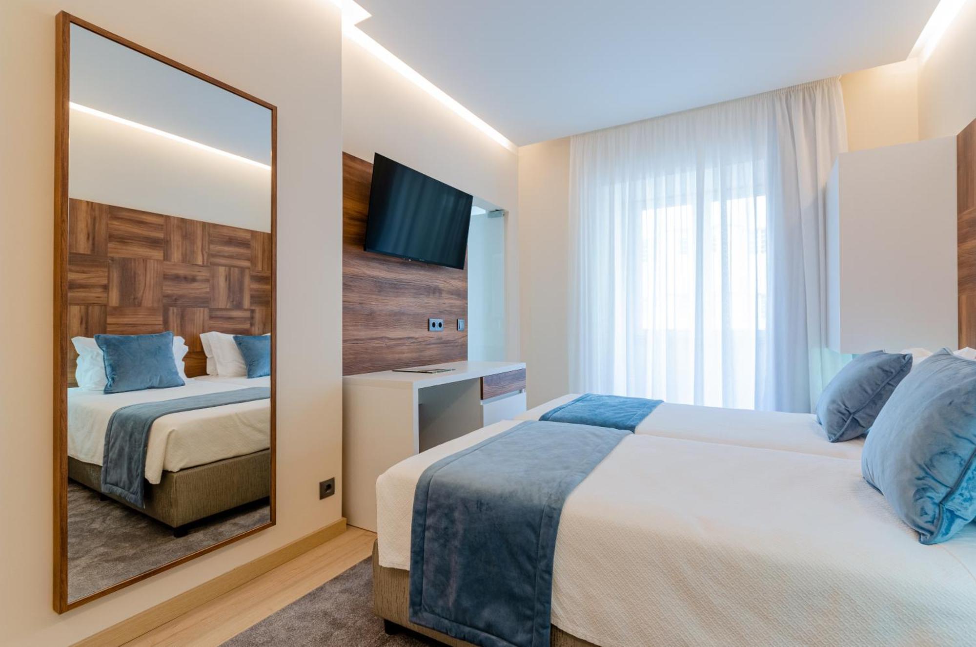 Hotel Avenida Park Lisboa Kültér fotó