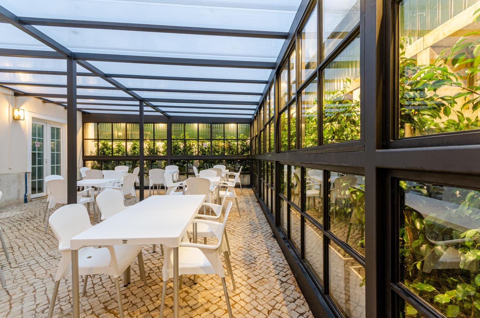 Hotel Avenida Park Lisboa Kültér fotó